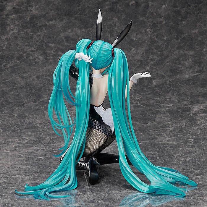 FREEing 1/4 Character Vocal Series 01: Hatsune Miku Hatsune Miku: Bunny Ver. / Art by SanMuYYB (Rerelease)