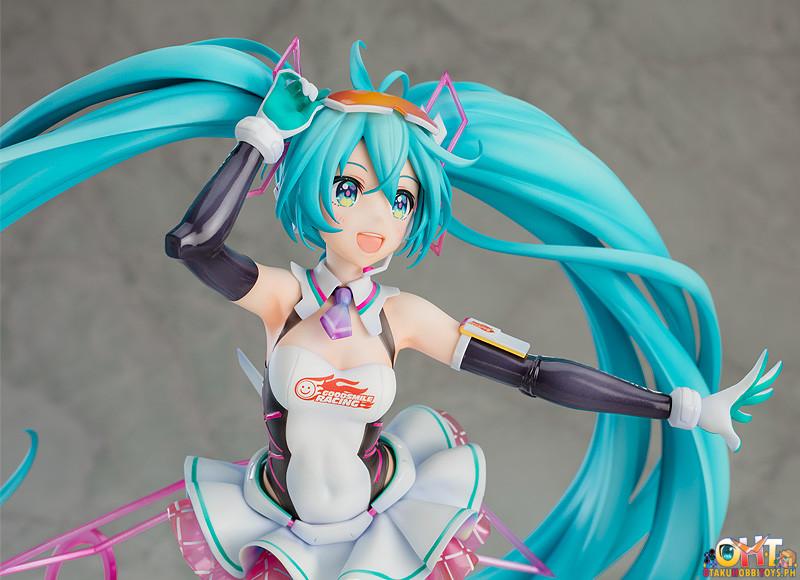 GOODSMILE RACING Hatsune Miku GT Project 1/7 Racing Miku: 2021 Ver