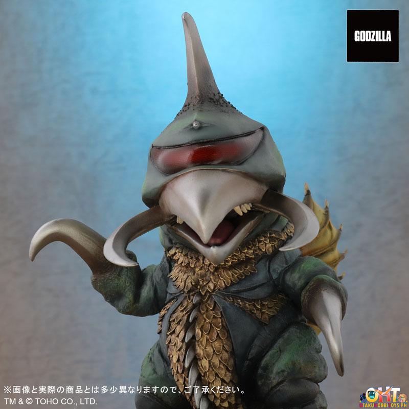 X-Plus Godzilla vs. Gigan Defo-Real Series Gigan (1972)
