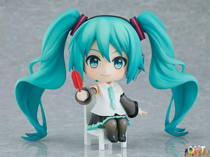 Nendoroid Swacchao! Hatsune Miku NT: Akai Hane - Akai Hane Central Community Chest of Japan Campaign Ver.