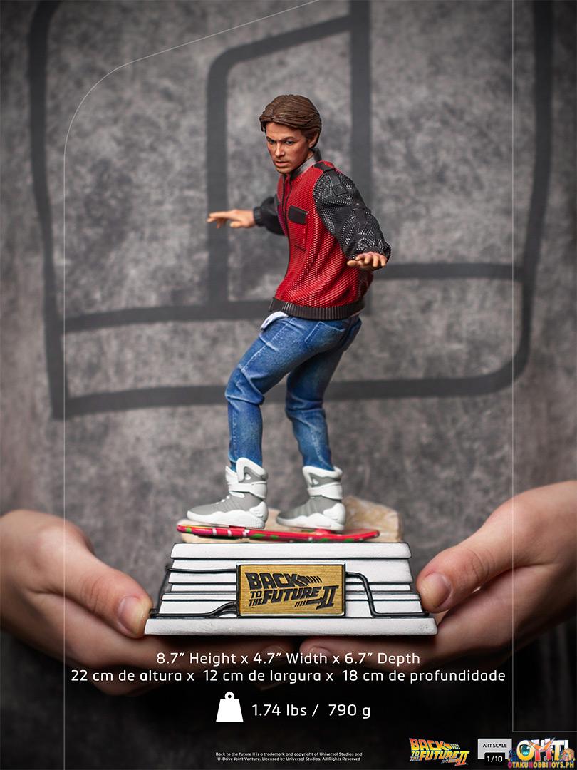 Iron Studios 1/10 Marty McFly on Hoverboard Art Scale - Back to the Future Part II