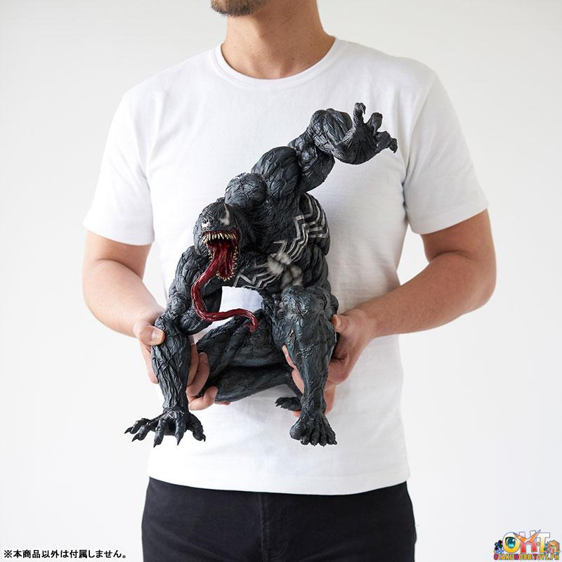 Sentinel sofbinal stealth Venom Ver.1.5 Soft Vinyl with Base