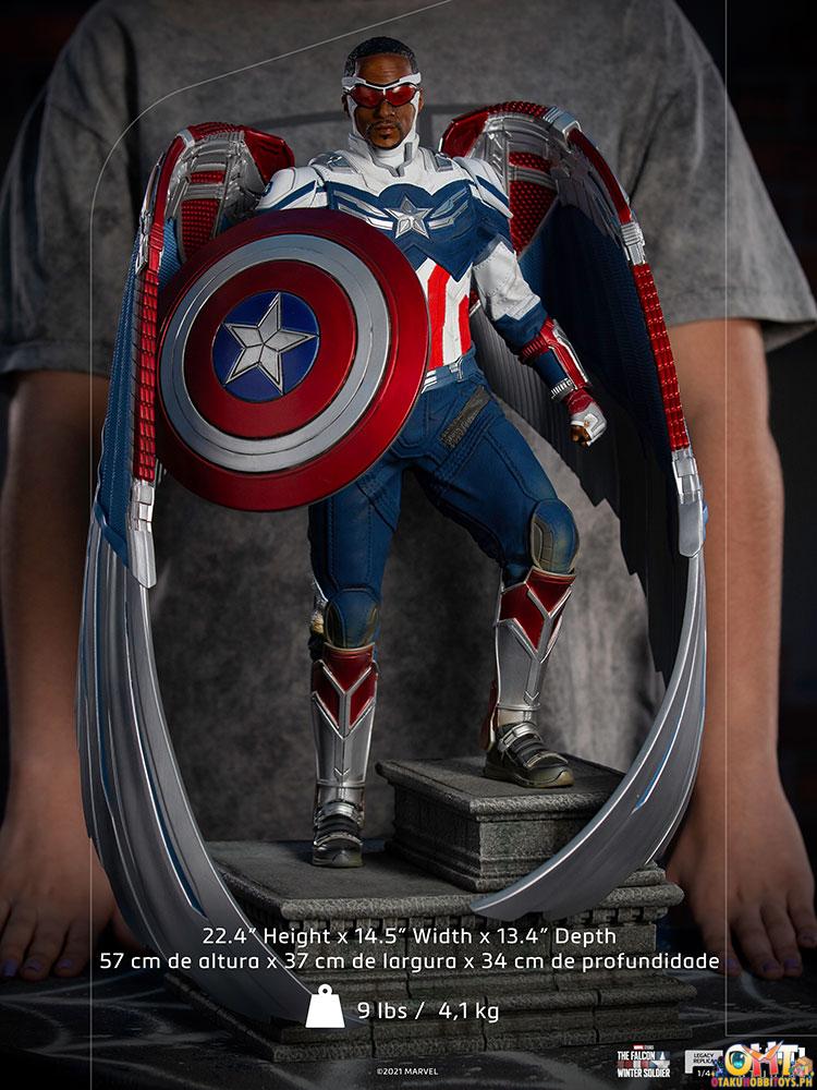 Iron Studios Falcon and the Winter Soldier 1/4 Captain America Sam Wilson (Closed Wings Version) Legacy Replica