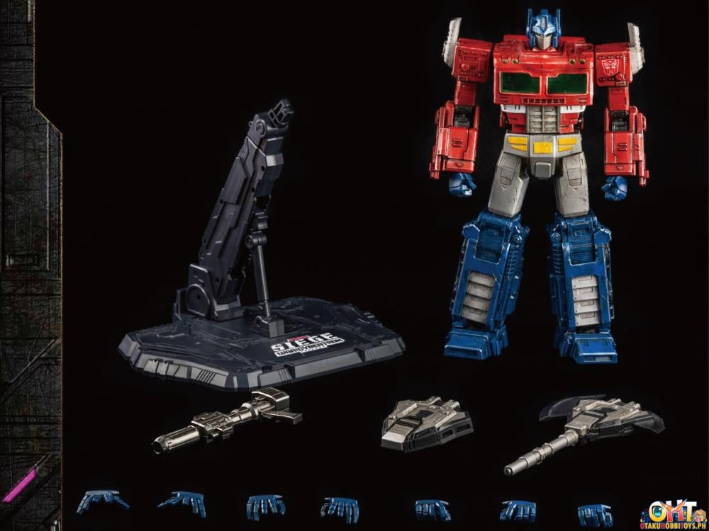 ThreeZero DLX Optimus Prime Scale