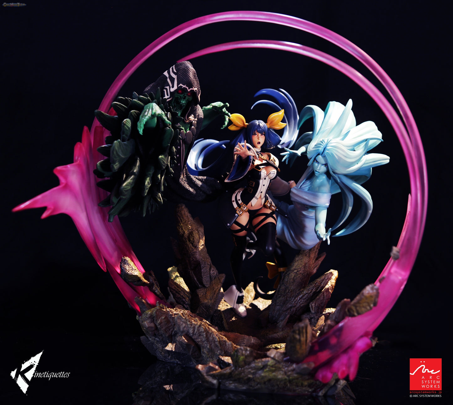 Kinetiquettes Dizzy Gamma Ray Attack Diorama