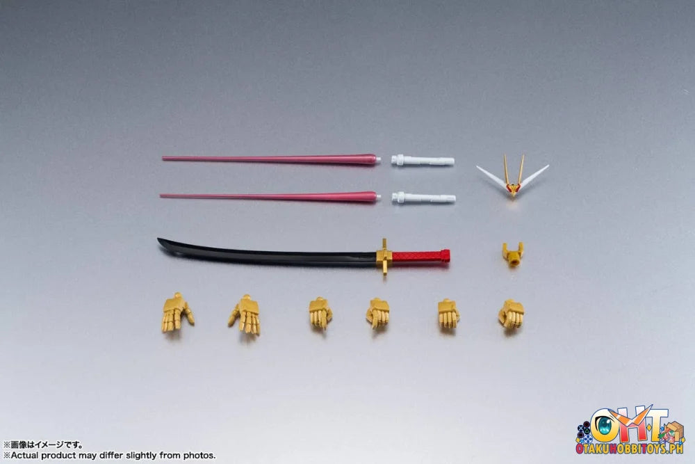 Bandai GUNDAM UNIVERSE MIGHTY STRIKE FREEDOM GUNDAM Articulated Figure