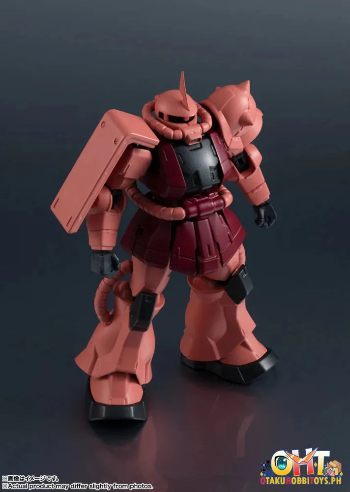 Bandai GUNDAM UNIVERSE MS-06S CHAR’S ZAKU II RENEWAL - Articulated Figure