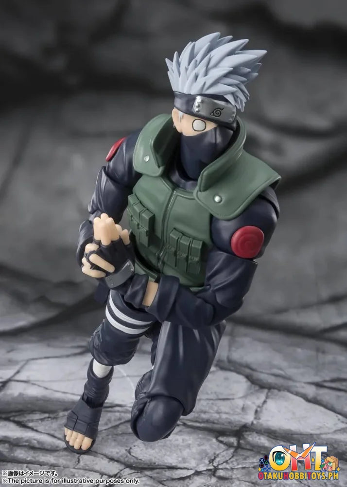 Bandai NARUTO S.h.figuarts Kakashi Hatake -the Famed Sharingan Hero- - Articulated Figure