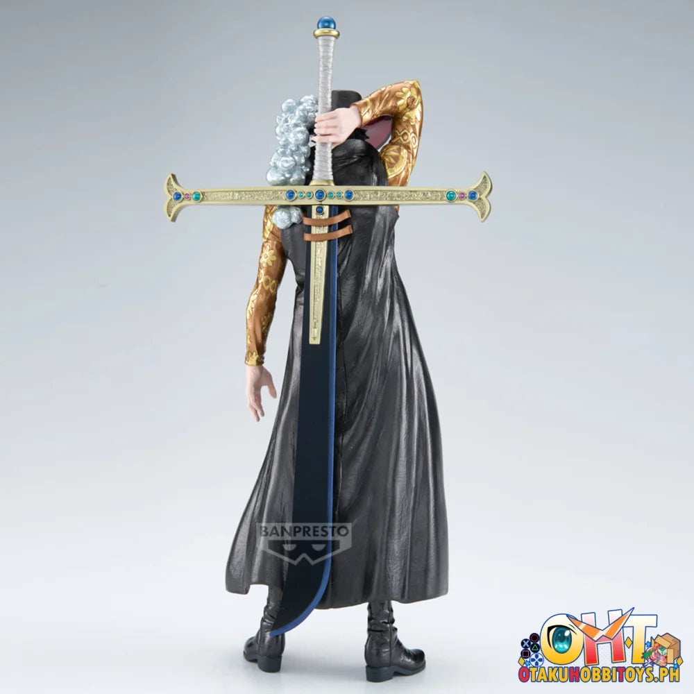 Banpresto One Piece Premium Dracule Mihawk (The Metallic) - Prize Figure