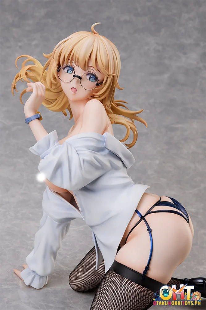 Binding 1/4 Lisa Scale Figure