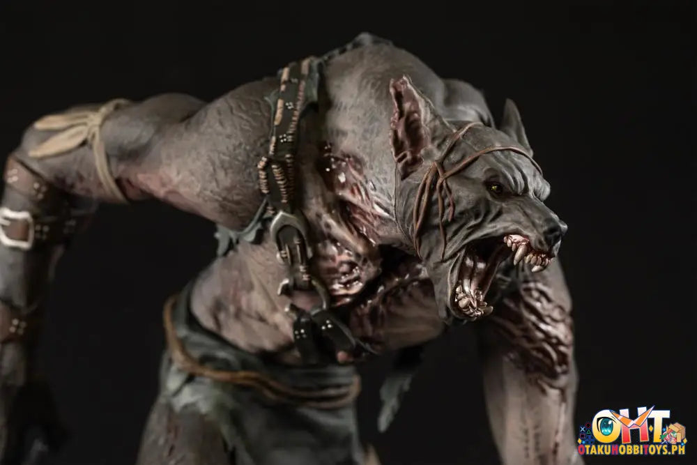 Dark Horse The Witcher 3 Wild Hunt Werewolf Scale Figure