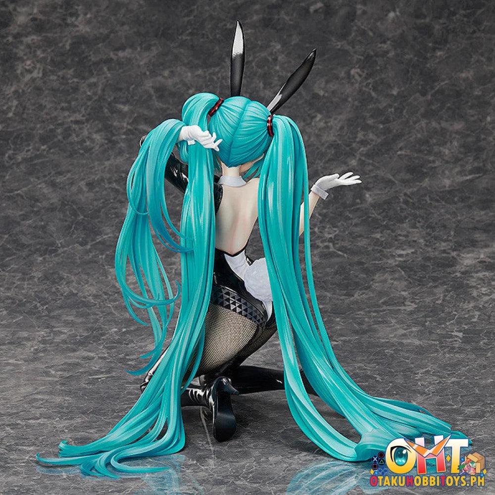 FREEing 1/4 Character Vocal Series 01: Hatsune Miku Hatsune Miku: Bunny Ver. / Art by SanMuYYB (Rerelease) - Scale