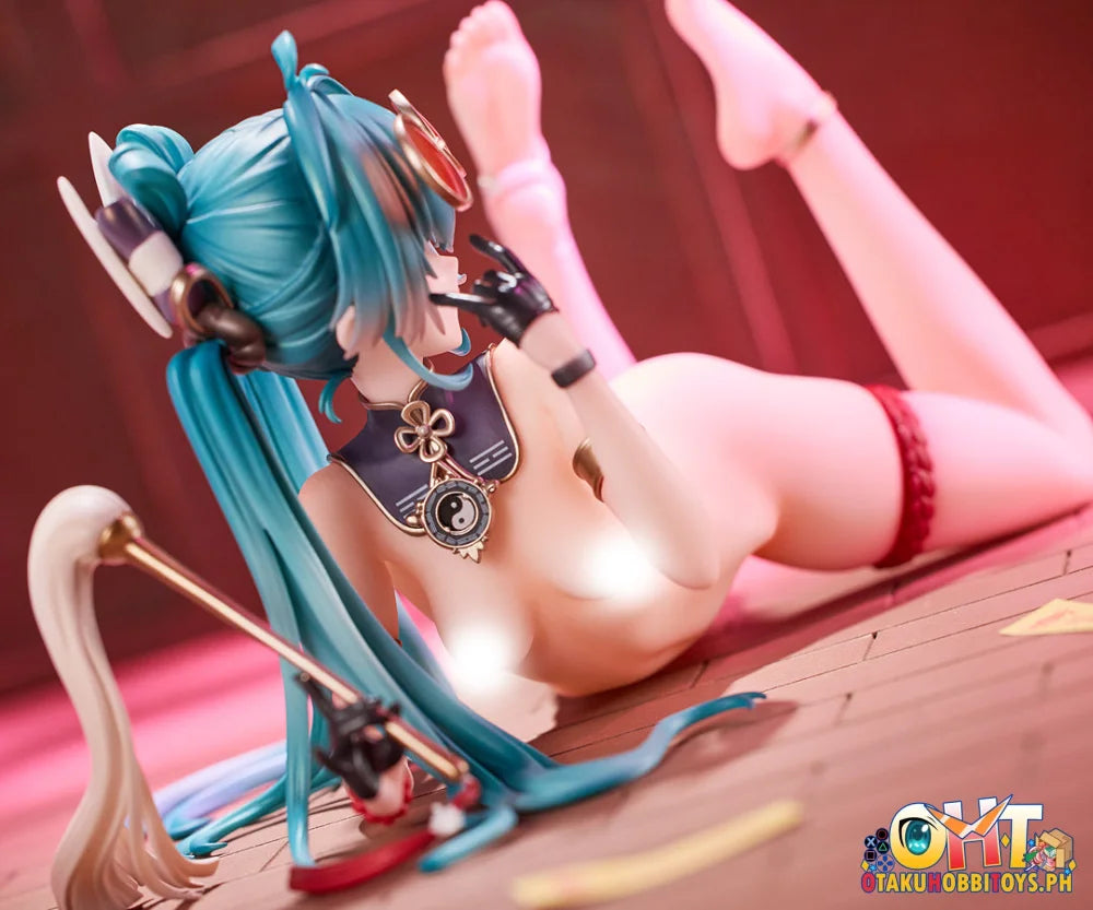 HOTVENUS 1/6 Kyonshi Brothel Taoist Rin Scale Figure