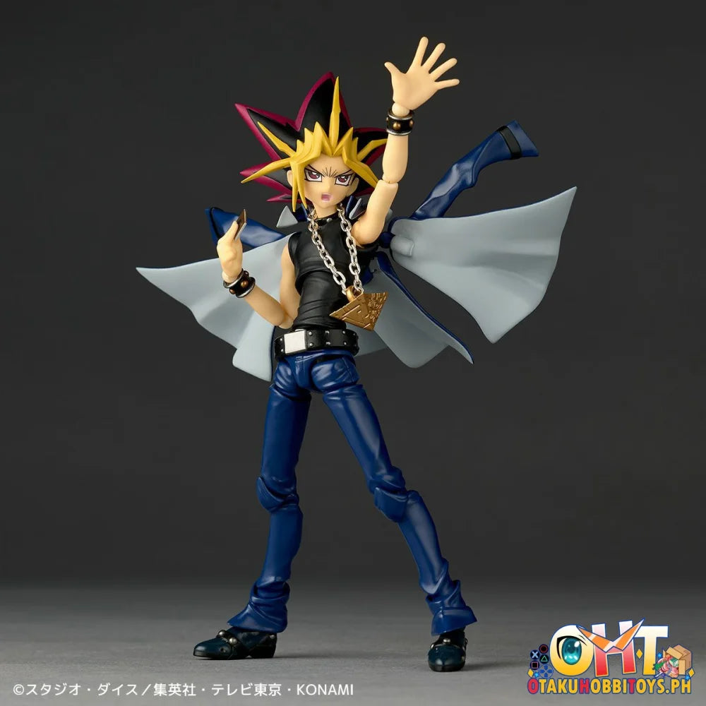 Kaiyodo Revoltech Yu-Gi-Oh! Duel Monsters - Yami Yuugi Articulated Figure