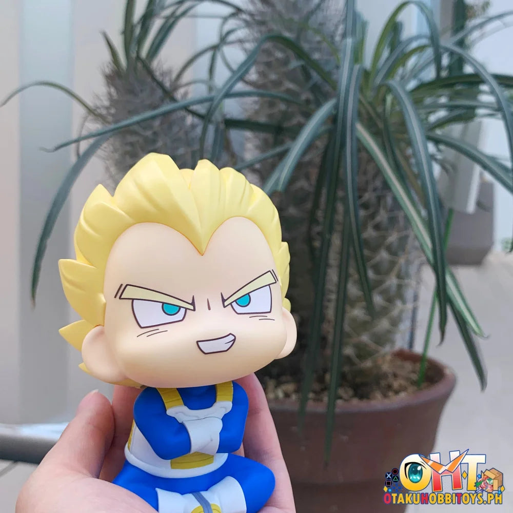 Megahouse Lookup Dragon Ball DAIMA Super Saiyan Vegeta (mini)