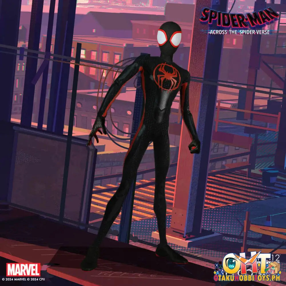 Mezco One:12 Collective Spider - Man: Miles Morales