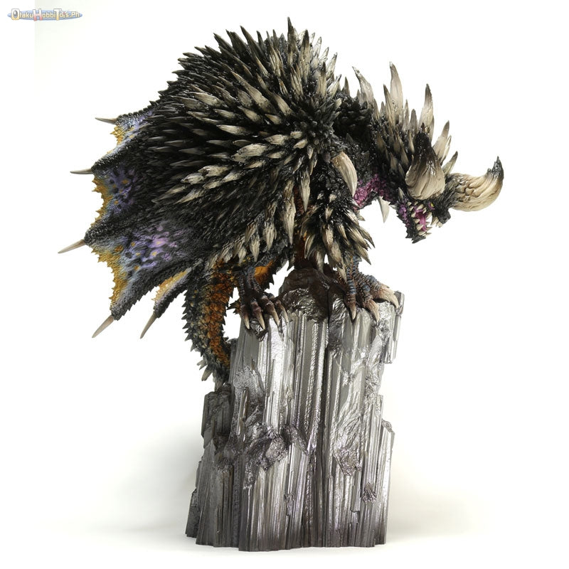 Capcom Figure Builder Creator's Model Extinction Dragon Nergigante
