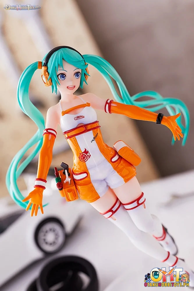 Pop Up Parade Racing Miku 2010 Ver.