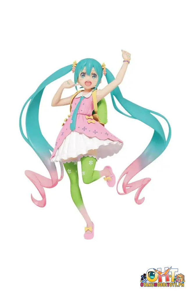 Taito Miku Original Spring Ver. Prize Figure