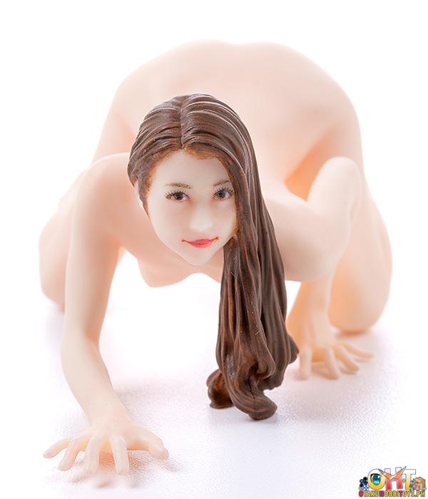 PLAMAX Naked Angel 1/20 Maki Hojo