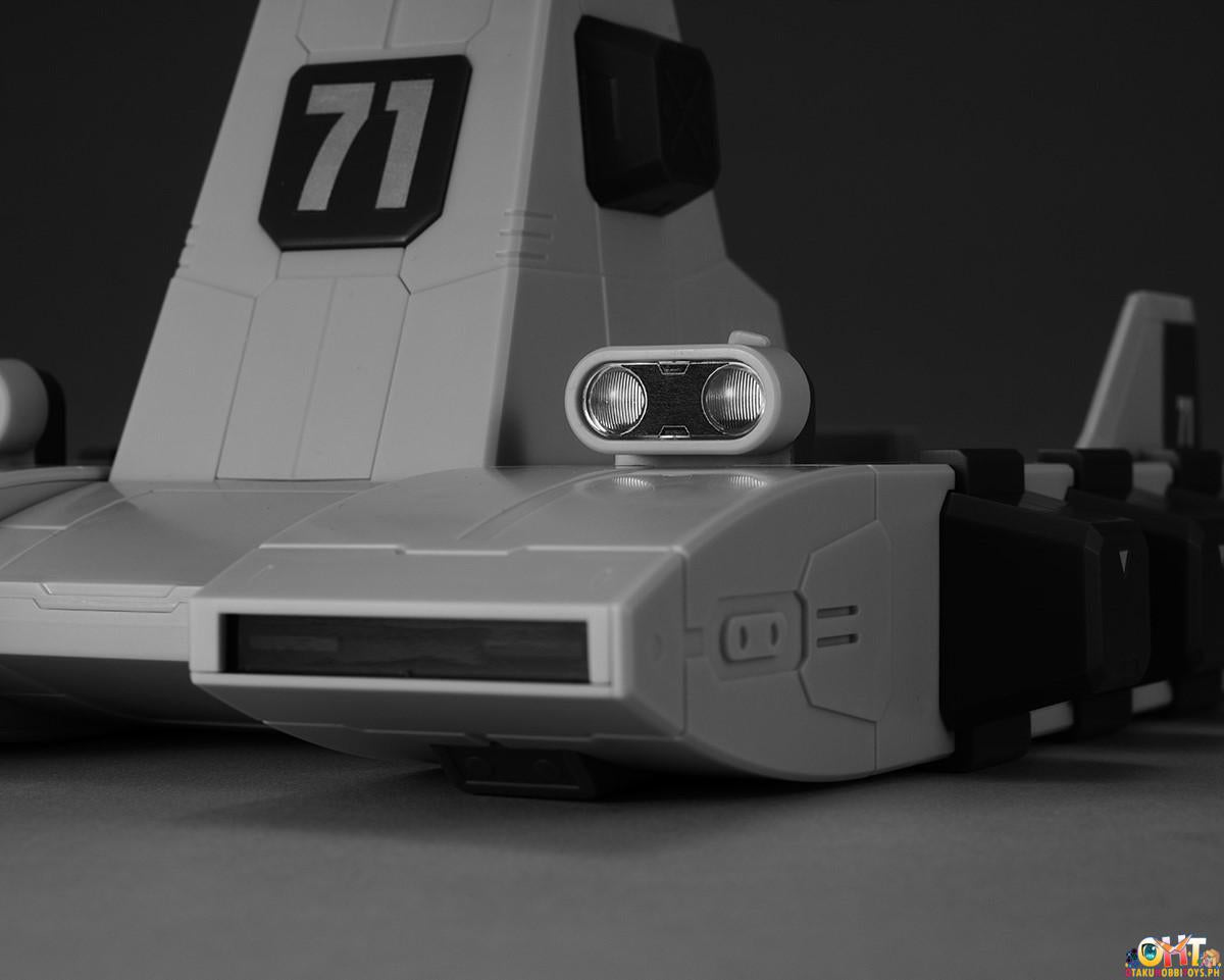 Megahouse Machine Build Series: Mobile Suit Gundam Bustliner