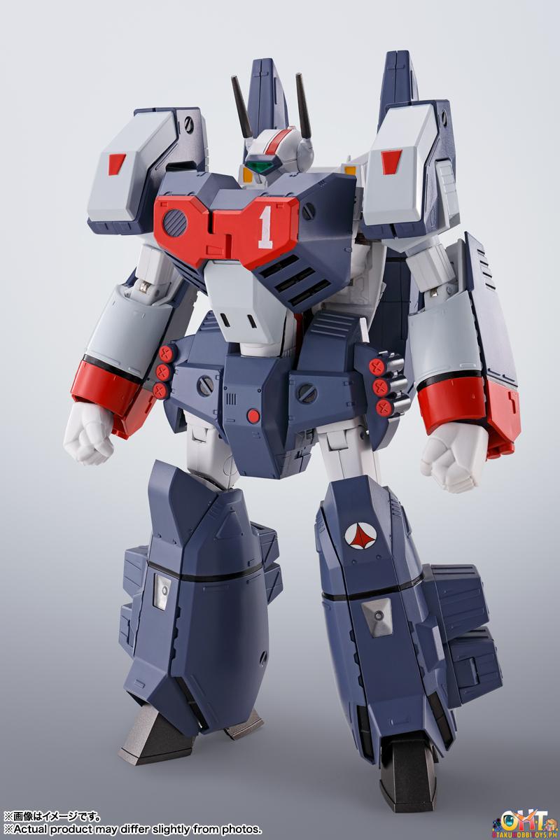 HI-METAL R VF-1J ARMORED VALKYRIE (HIKARU ICHIJO USE) REVIVAL Ver. - Super Dimension Fortress Macross