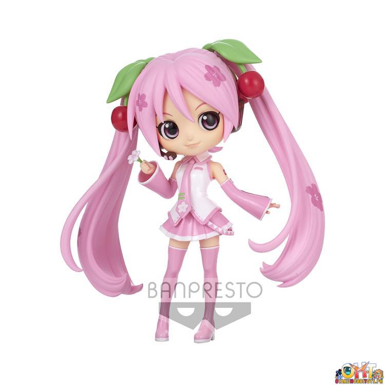 Banpresto Vocaloid Q Posket Sakura Miku (Ver.A)