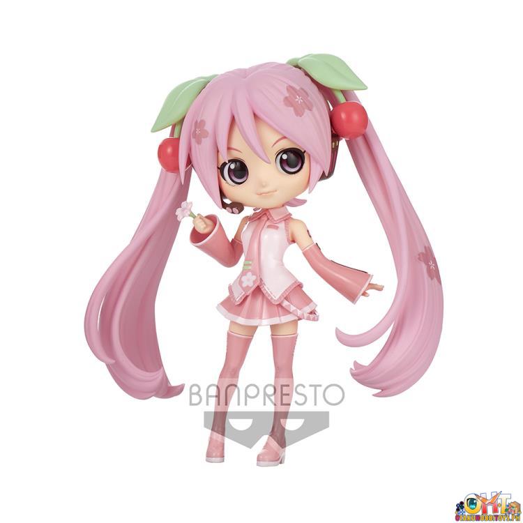 Banpresto Vocaloid Q Posket Sakura Miku (Ver.B)