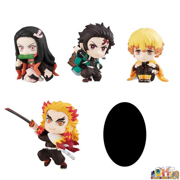 Bandai Demon Slayer: Kimetsu no Yaiba ADVERGE MOTION 4 Set W/out Gum