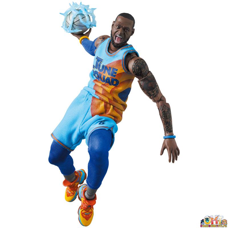 Mafex No.197 LeBron James SPACE JAM: A NEW LEGACY Ver.