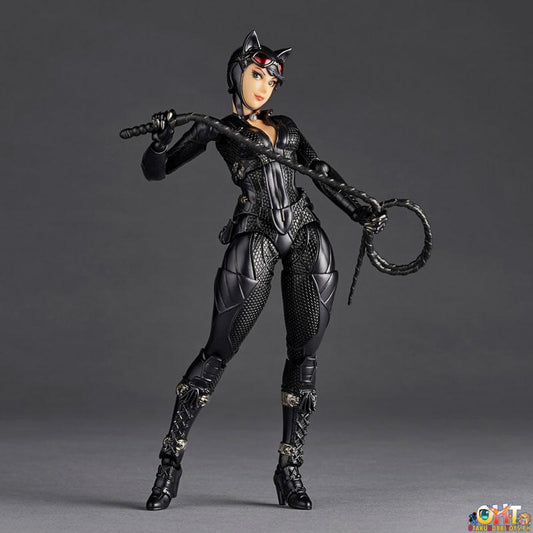 Kaiyodo Batman: Arkham Knight Revoltech Amazing Yamaguchi Catwoman
