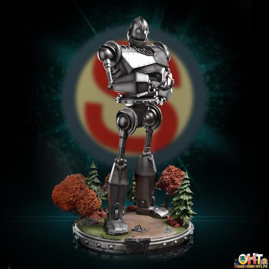 Iron Studios The Iron Giant 1/20 The Iron Giant & Hogarth Hughes Demi Art Scale
