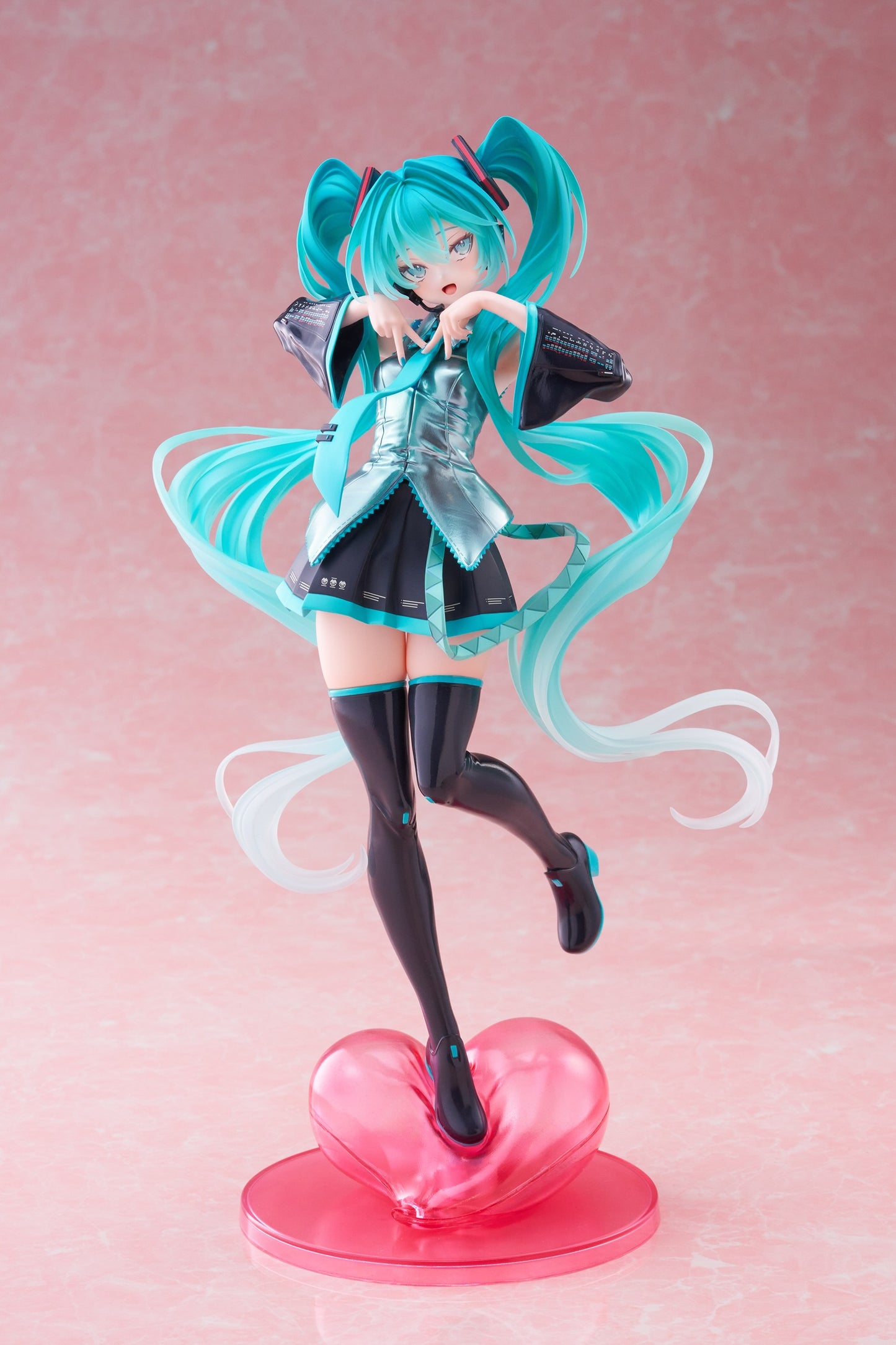 TAITO Hatsune Miku T-Most Figure