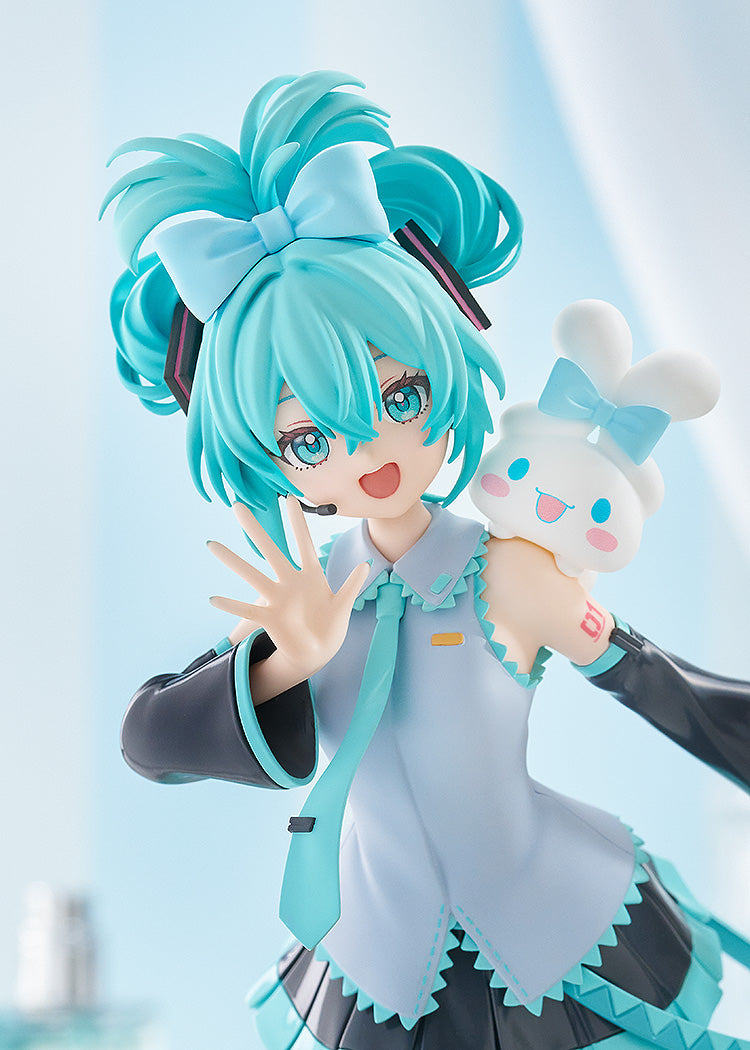 Good Smile Company Hatsune Miku x Cinnamoroll POP UP PARADE Hatsune Miku: Cinnamoroll Collaboration Ver. L Size