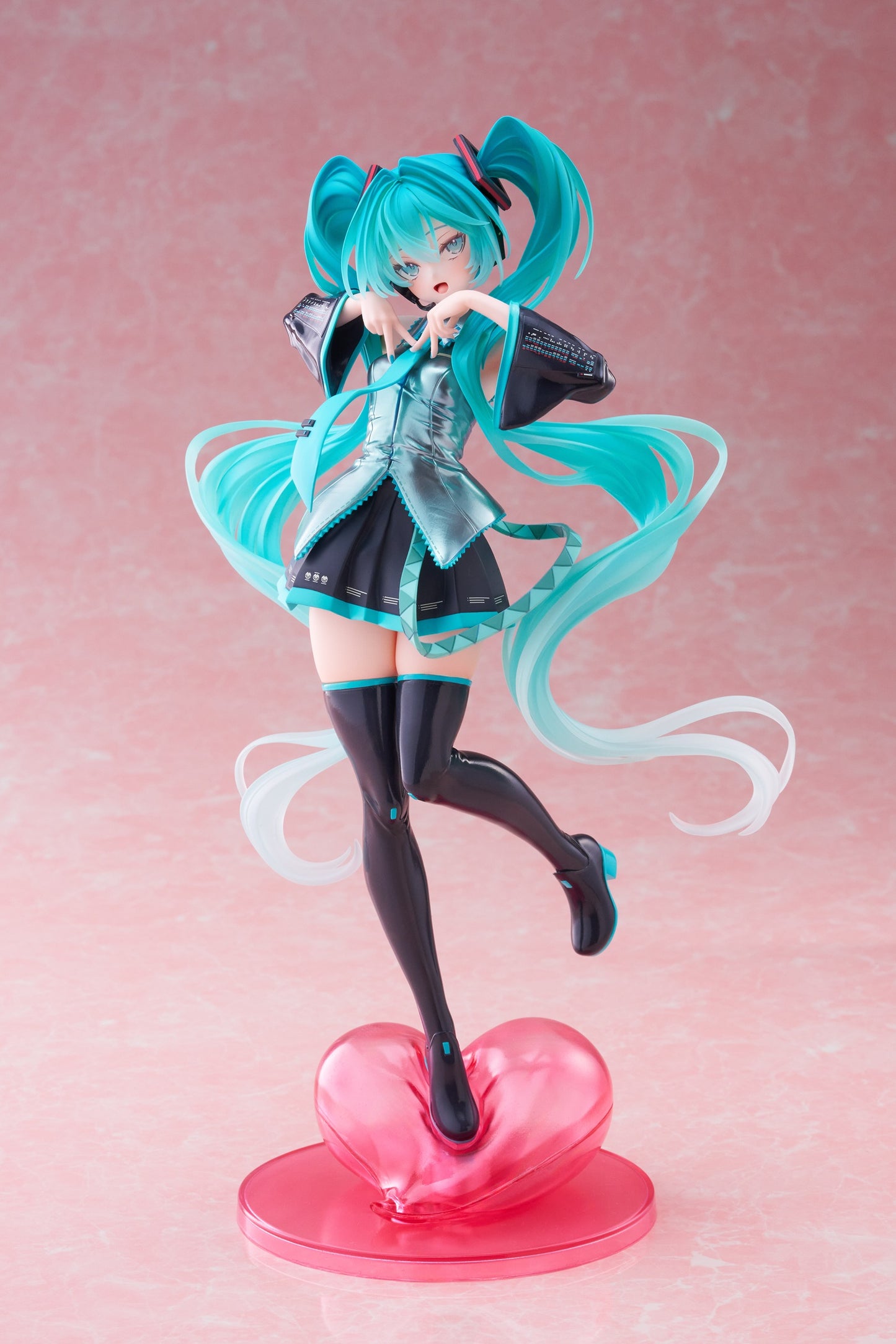 TAITO Hatsune Miku T-Most Figure