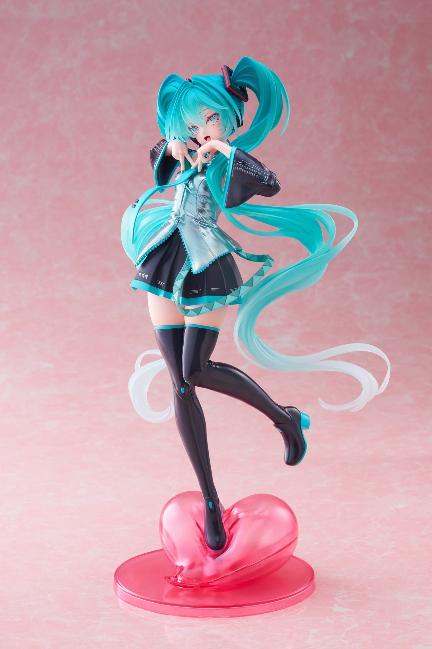 TAITO Hatsune Miku T-Most Figure