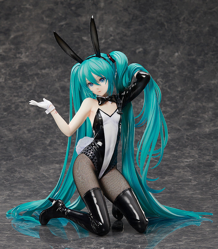 FREEing 1/4 Character Vocal Series 01: Hatsune Miku Hatsune Miku: Bunny Ver. / Art by SanMuYYB (Rerelease)