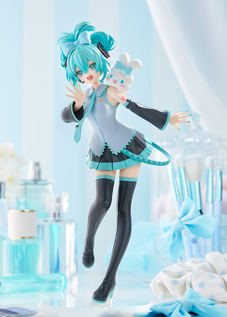 Good Smile Company Hatsune Miku x Cinnamoroll POP UP PARADE Hatsune Miku: Cinnamoroll Collaboration Ver. L Size