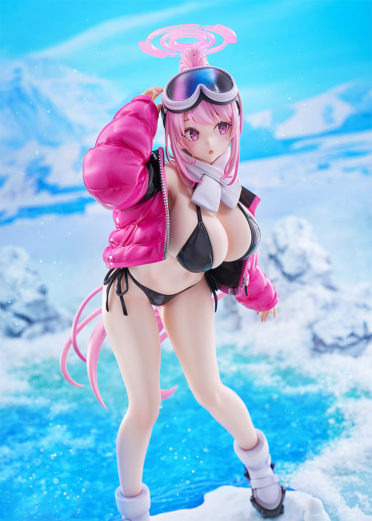 Max Factory 1/7 Blue Archive Eimi (Swimsuit)