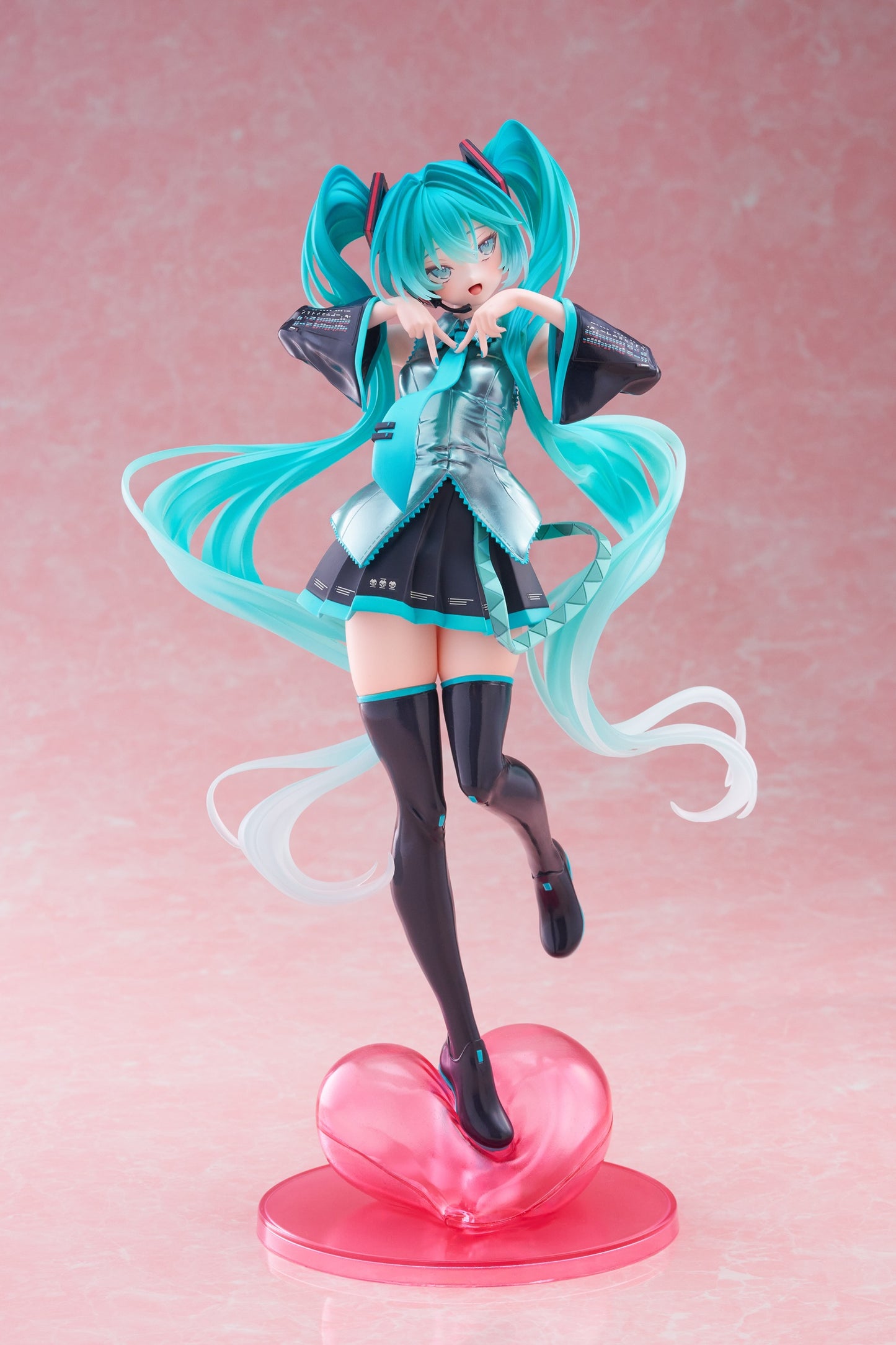 TAITO Hatsune Miku T-Most Figure