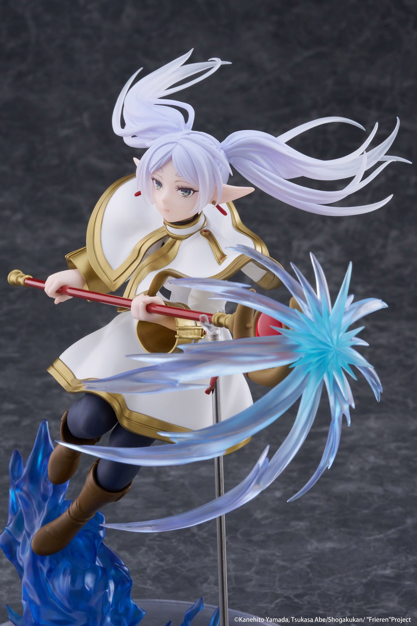 TAITO Frieren: Beyond Journey's End AMP+ Figure - Frieren