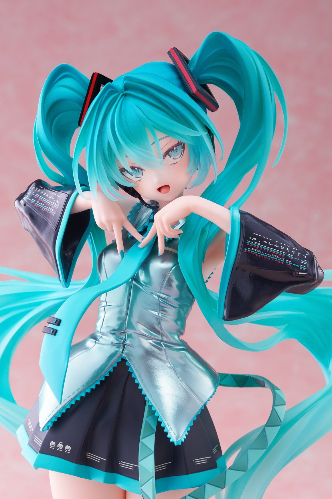 TAITO Hatsune Miku T-Most Figure