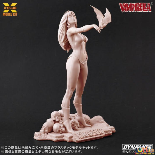 X-Plus 1/8 Vampirella (Jose Gonzalez Edition) Scale Model Kit
