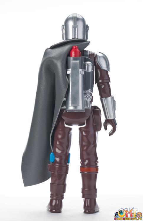 Diamond Select Star Wars: The Mandalorian Beskar Armor Jumbo Action Figure