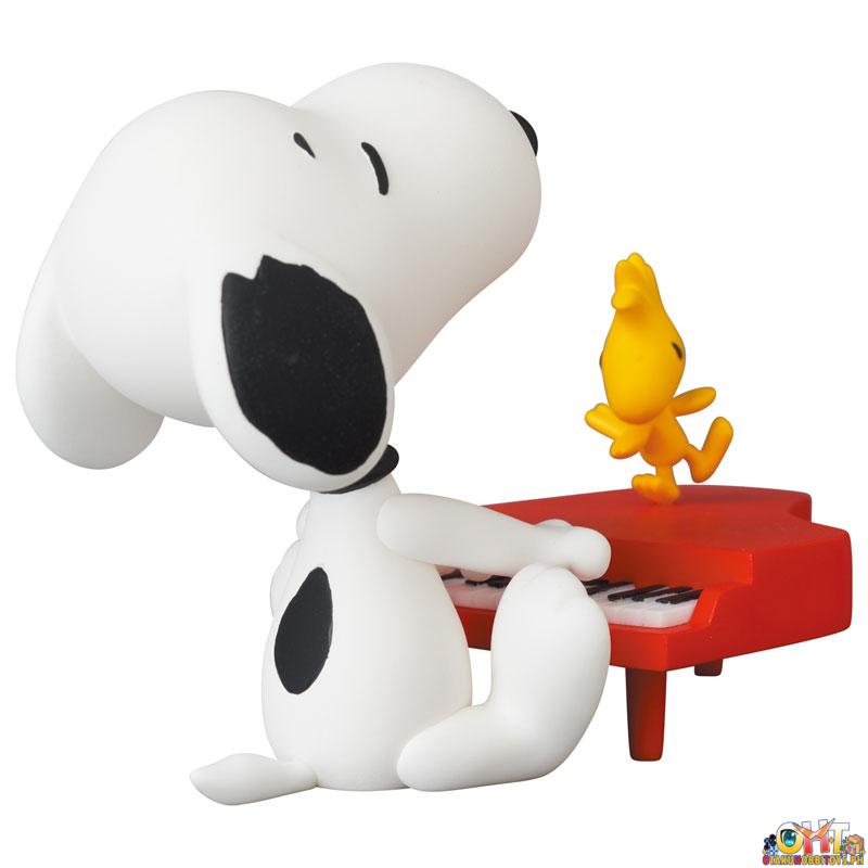Medicom Ultra Detail Figure No.683 UDF Peanuts Series 13 Pianist Snoopy