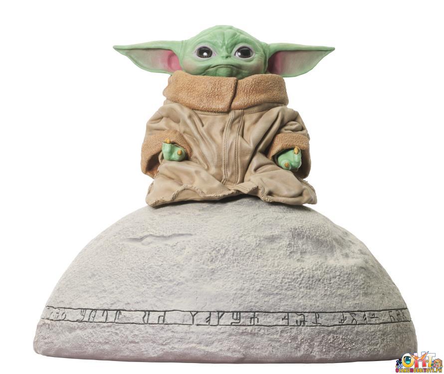 Diamond Select Star Wars: The Mandalorian Milestones 1/6 Seeing Stone Grogu Statue