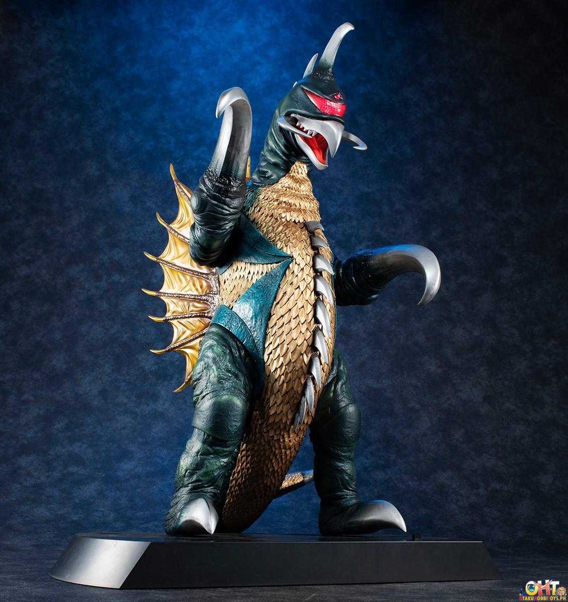 Megahouse Ultimate Article Monsters: Gigan (1972) - GODZILLA ...