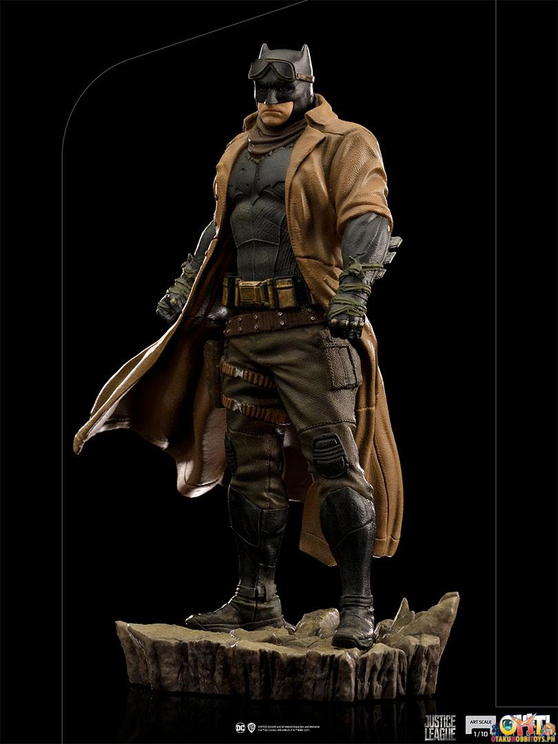 Iron Studios Zack Snyder’s Justice League 1/10 Knightmare Batman Art Scale