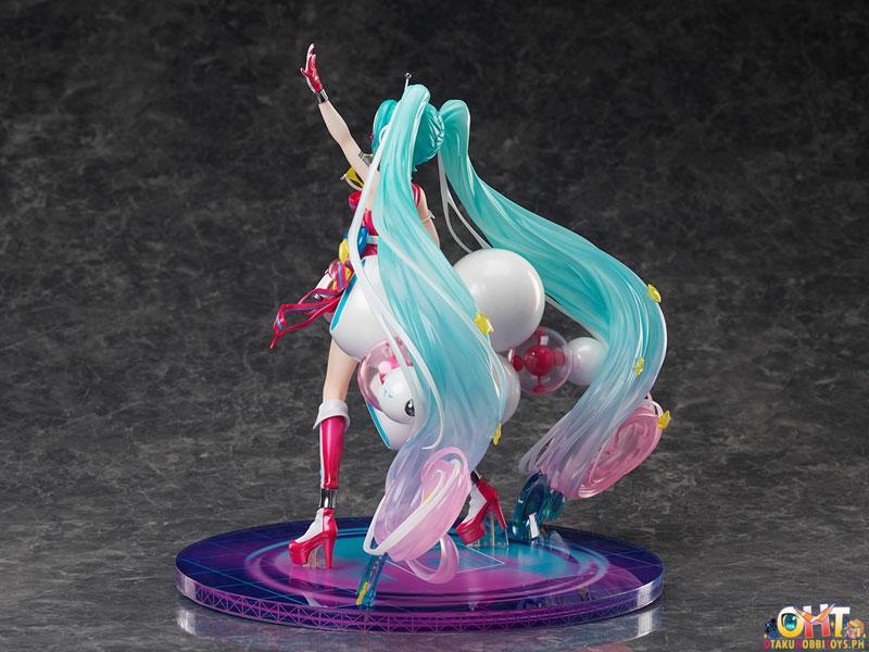 Amiami VOCALOID 1/7 Hatsune Miku Magical Mirai 10th Anniversary Ver.