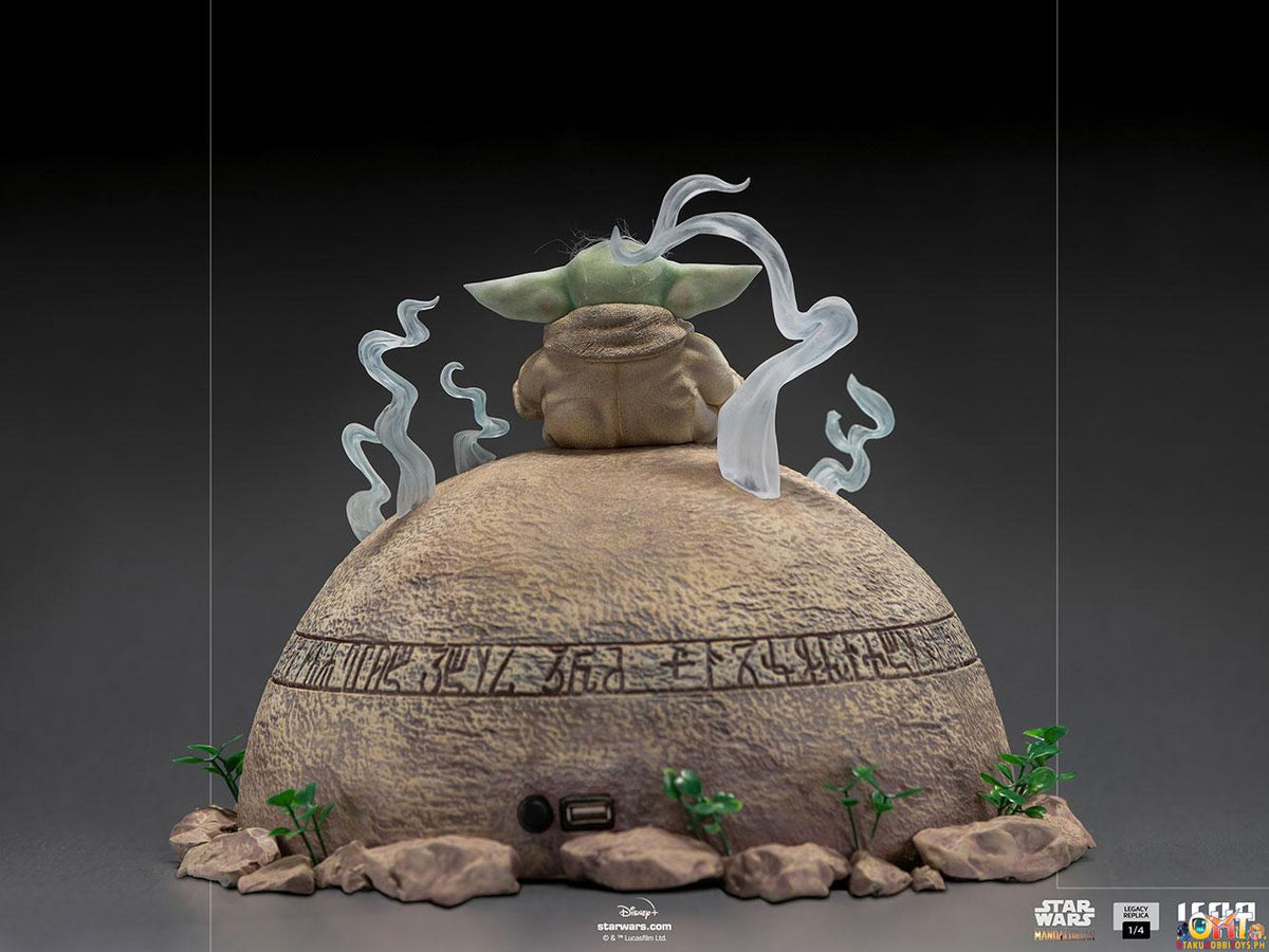 Iron Studios 1/4 Grogu Legacy Replica - The Mandalorian